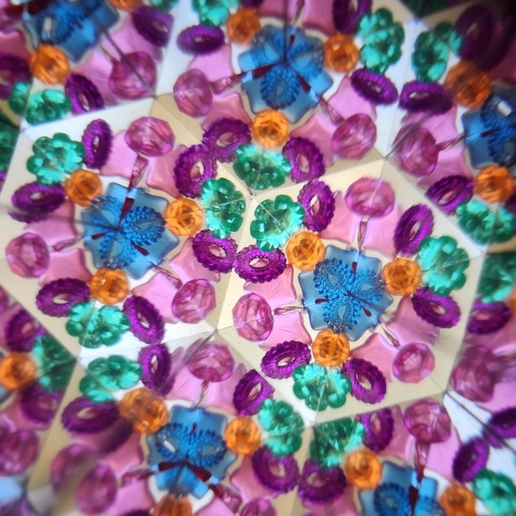 Classic Tin Kaleidoscope Toy Vintage 2002 Schylling - Picture 3 of 7